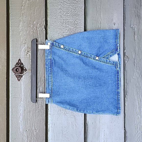 FREE PEOPLE Notched Denim Mini Skirt In Indigo sz 6 Women's - Picture 2 of 6